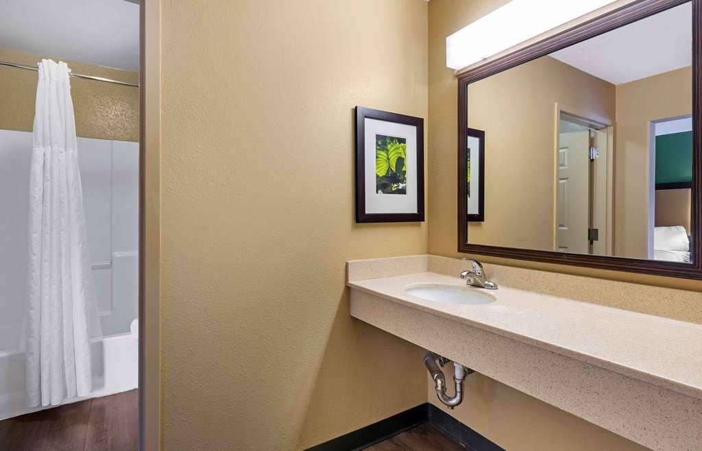 Extended Stay America Suites - Boston - Westborough - East Main Street Номер фото